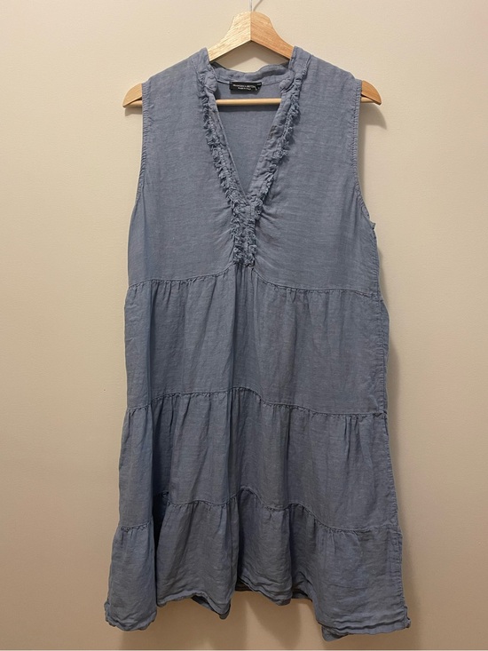 Francesca Bettini Dresses & Skirts - Linen Sleeveless Tiered Midi Dress in Light Blue
